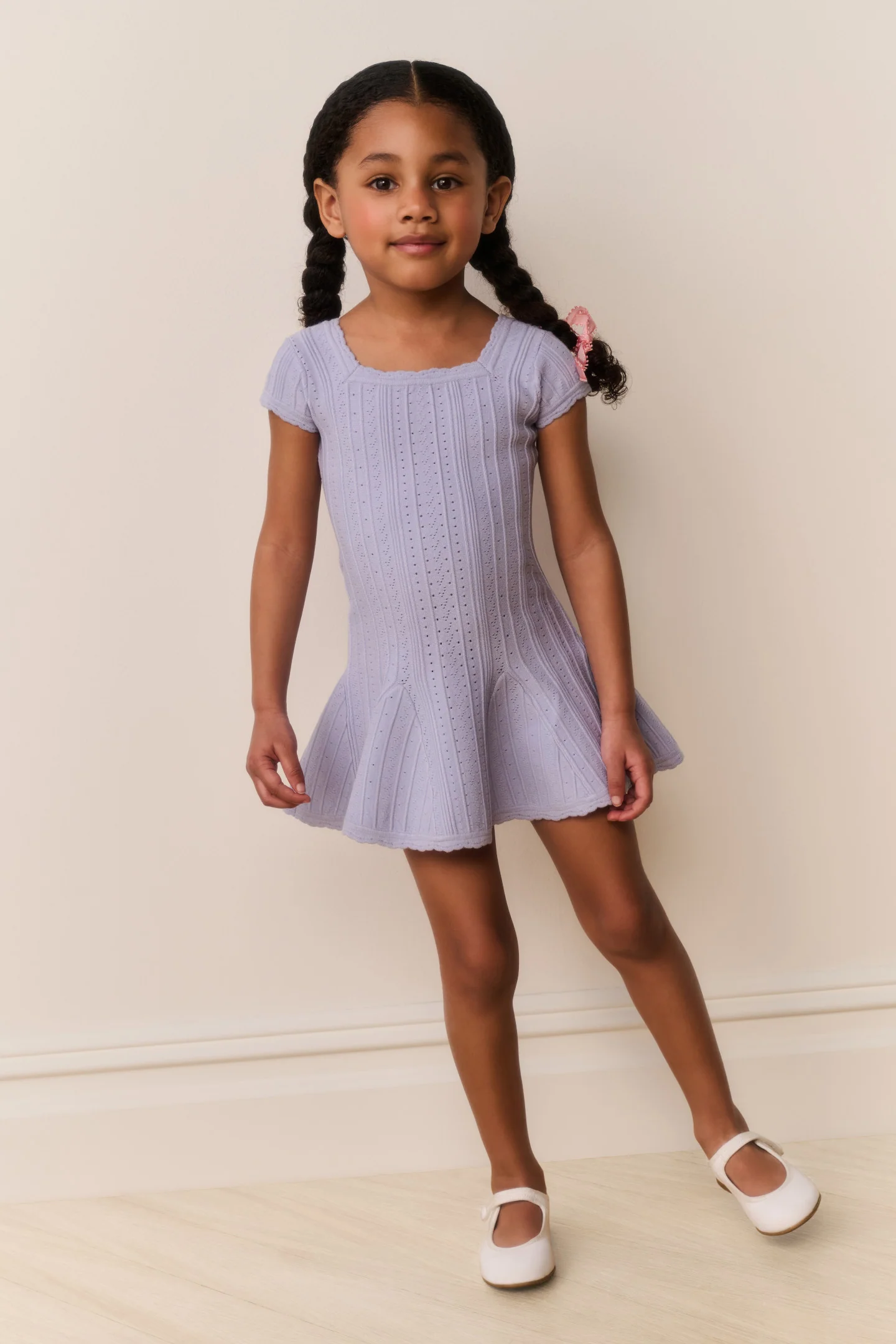 Kleines Mädchen Daffron Pointelle-Kleid