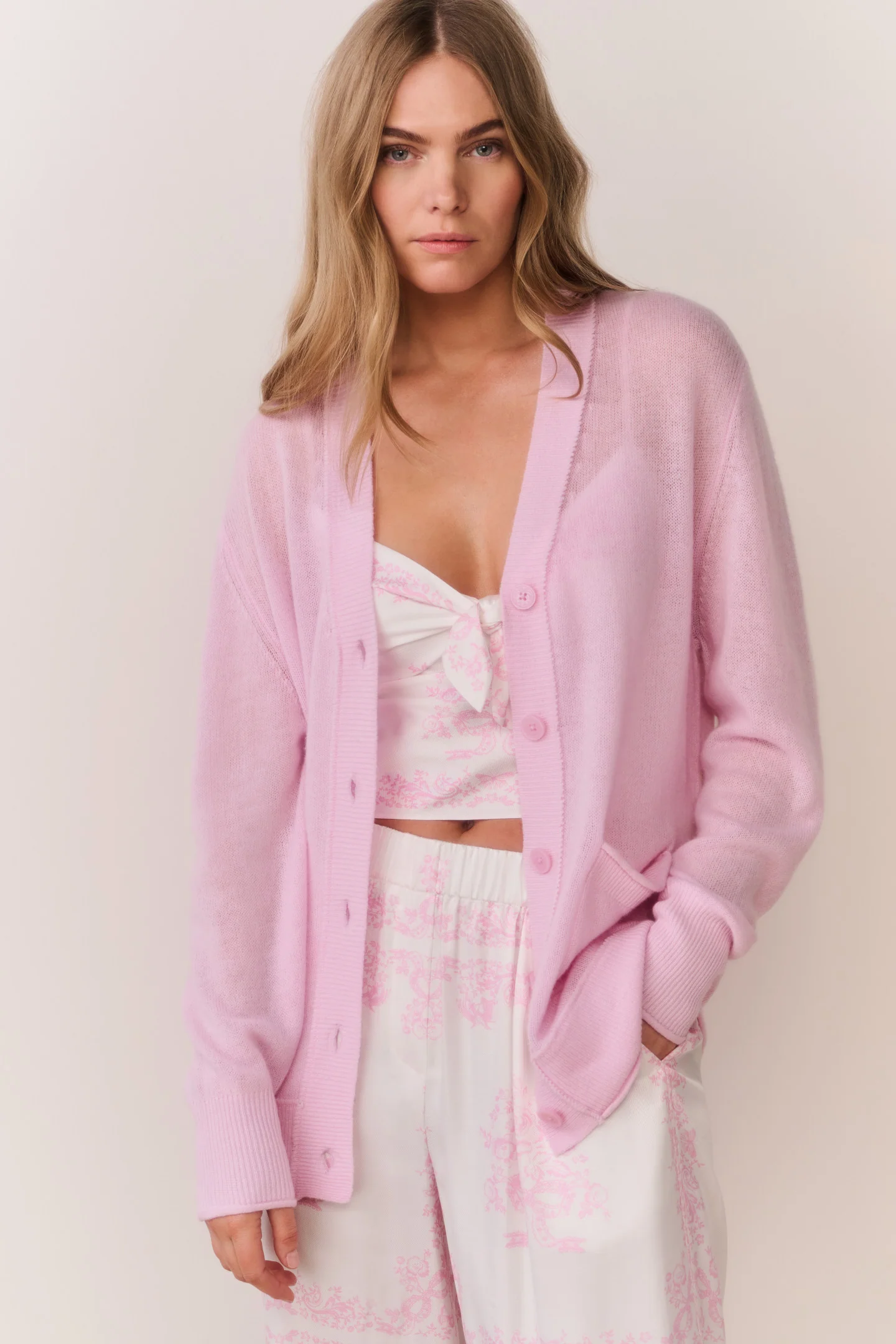 Applene leichte Cashmere-Strickjacke