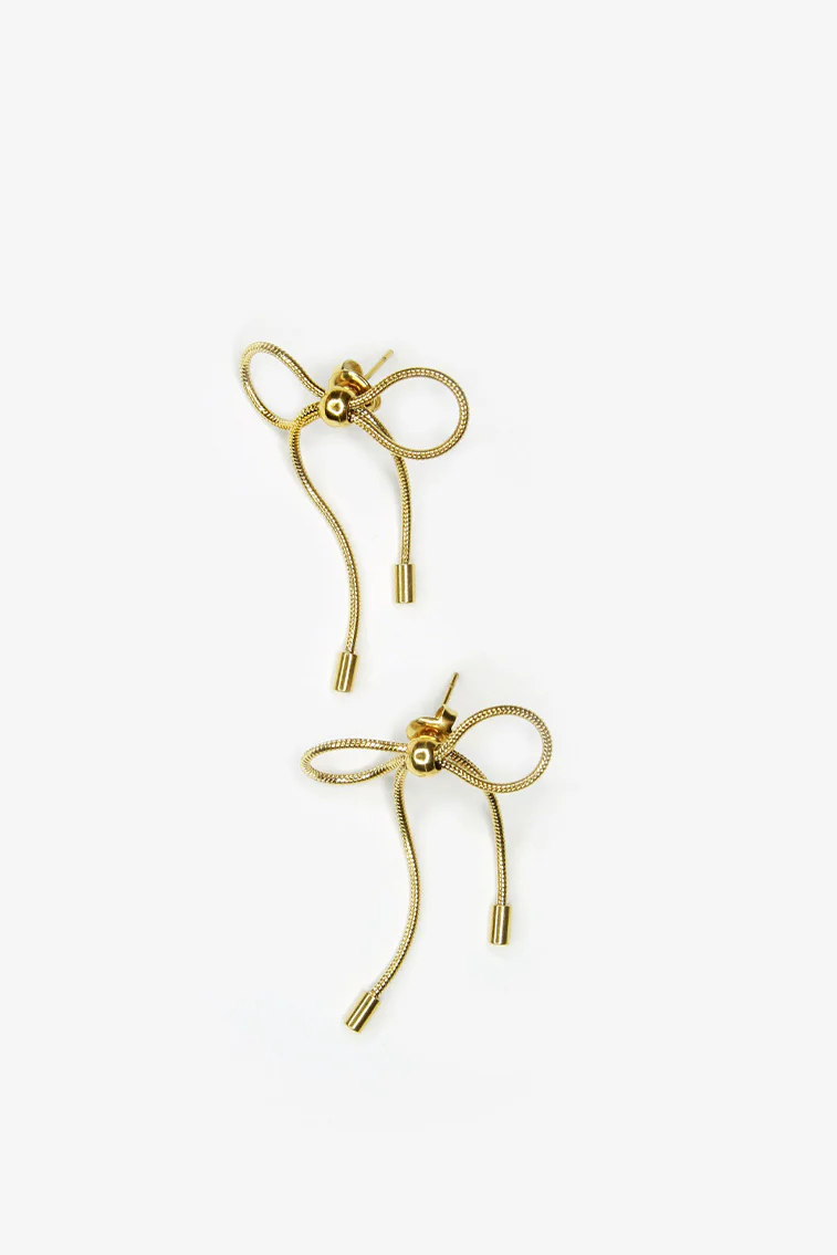 Marland Backus Gold-Bogen-Ohrstecker