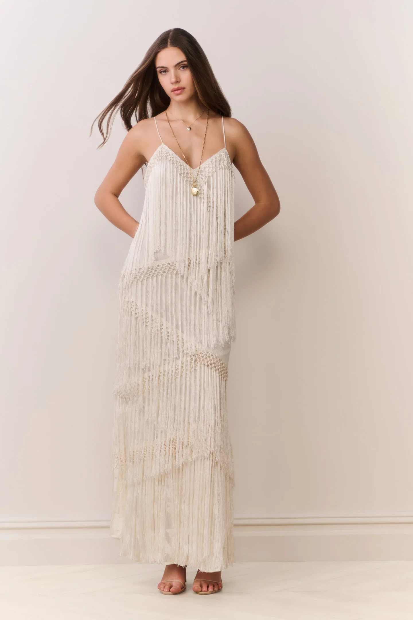 Delphi Fringe Lace Kleid