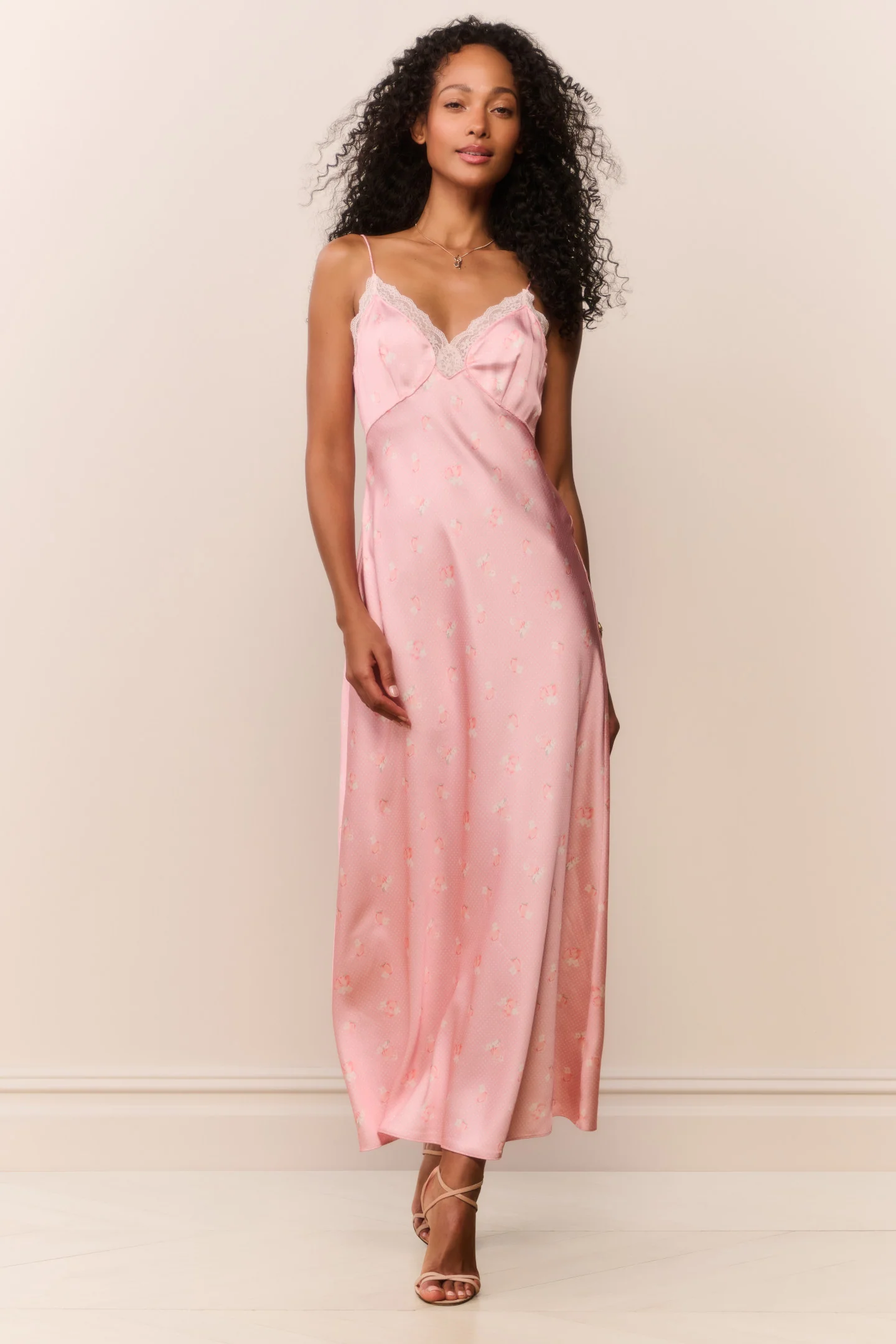 Pfirsich-Pom-Pom-Manuela-Maxikleid