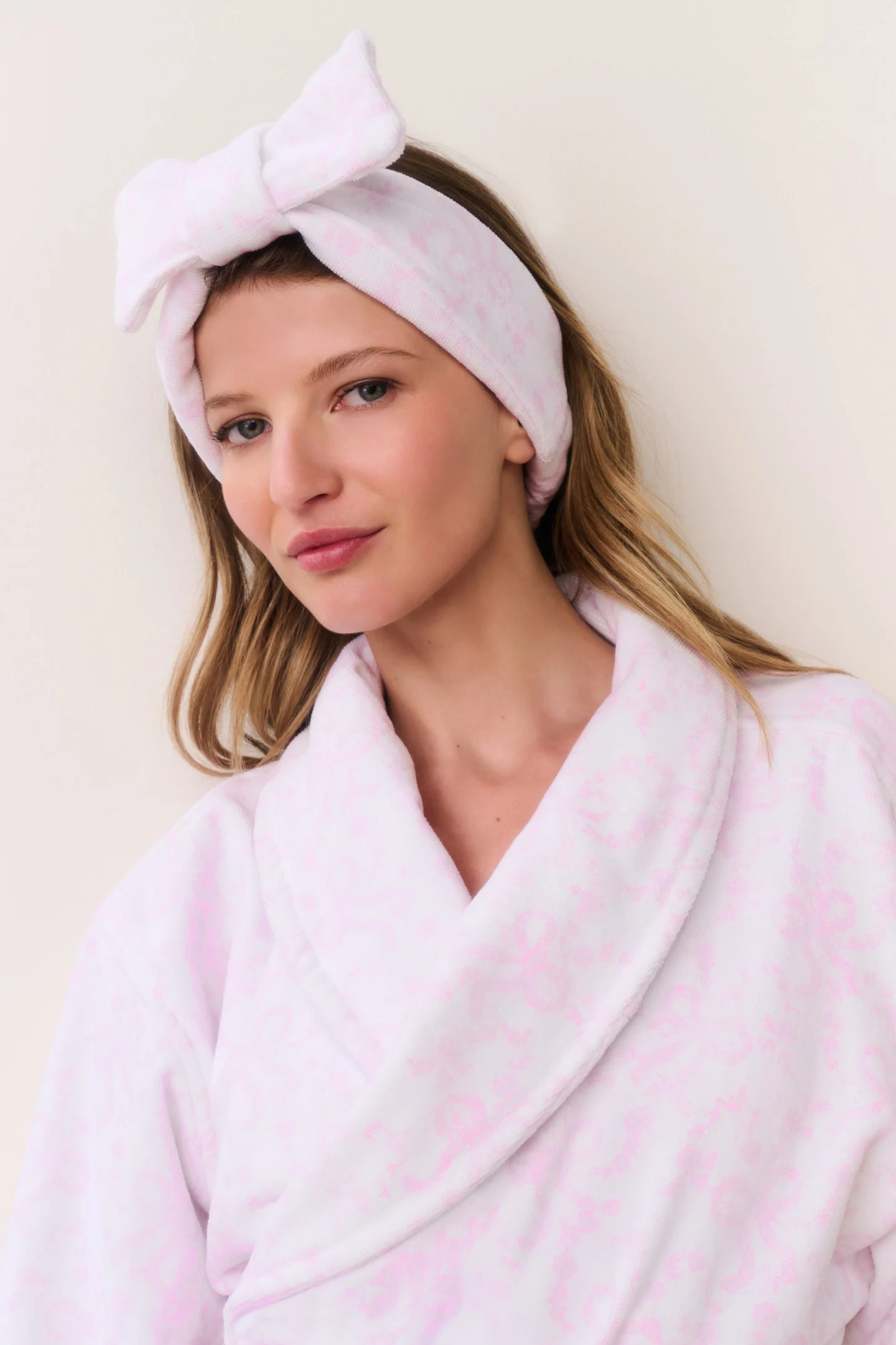 Gesichtswäsche-Beauty-Headband mit Bogen-Print