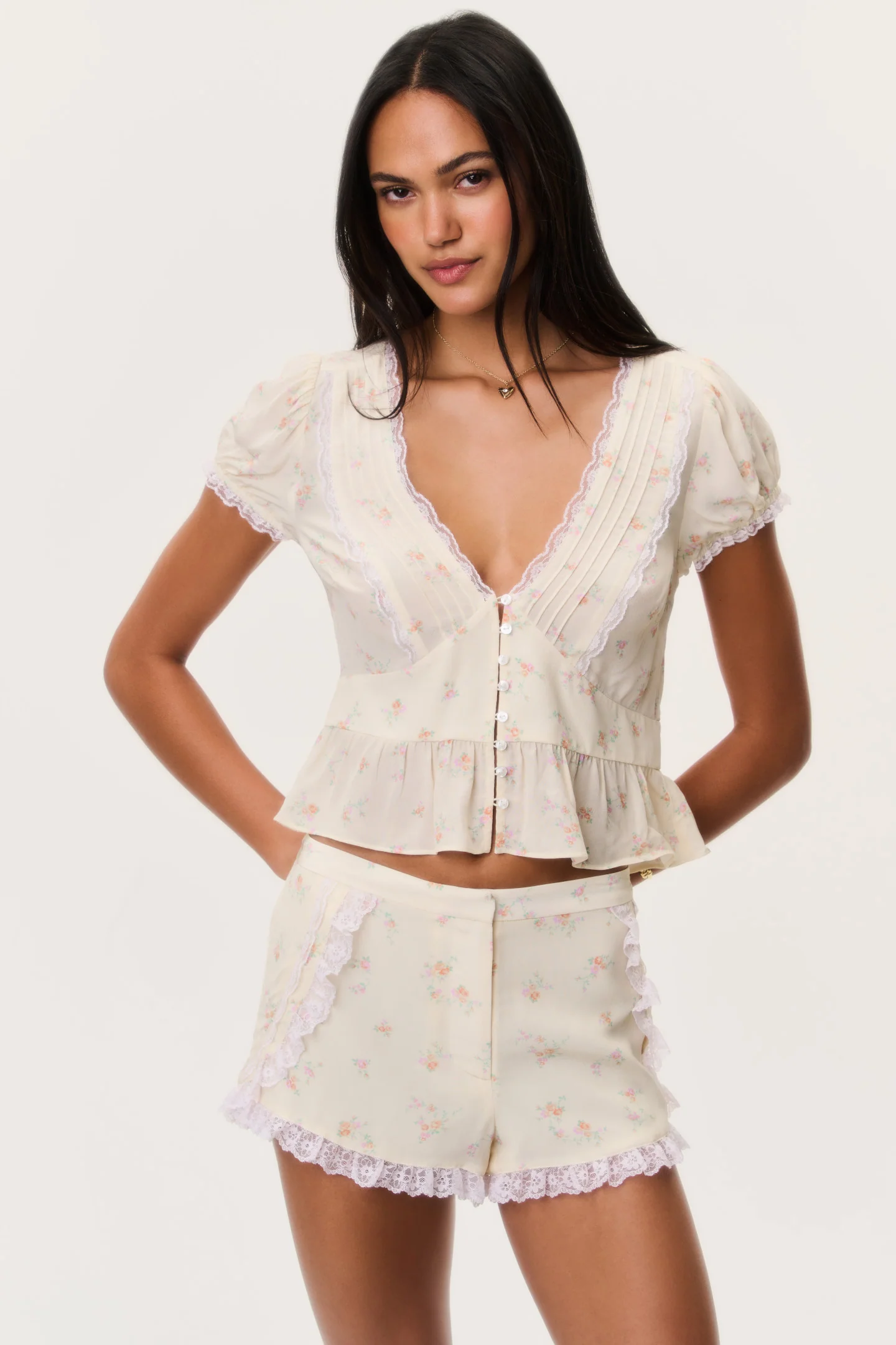 Adina-Bundesblumen-Shorts