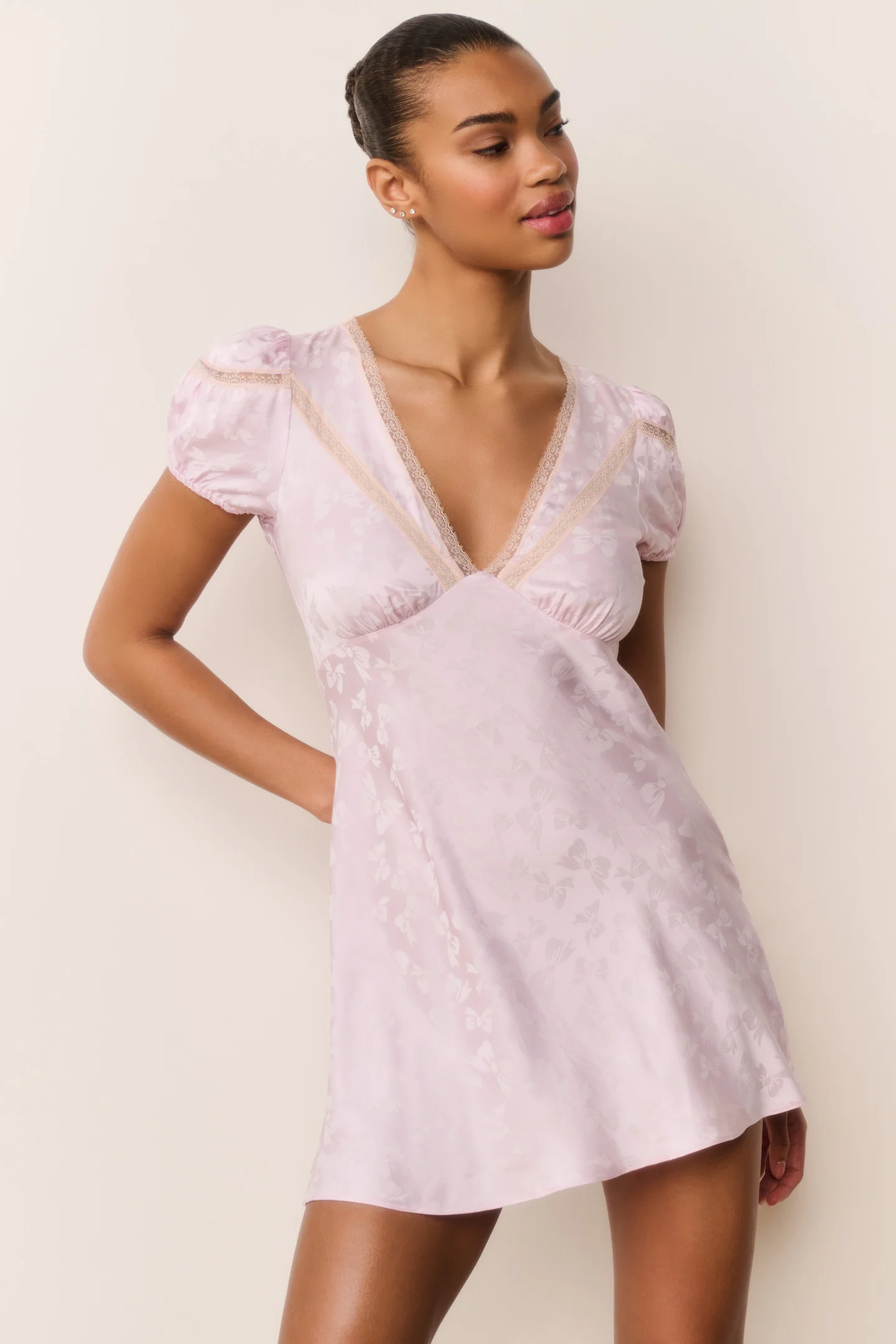 Sylara Seidenmischungs-Bogen-Jacquard-Kurzrock