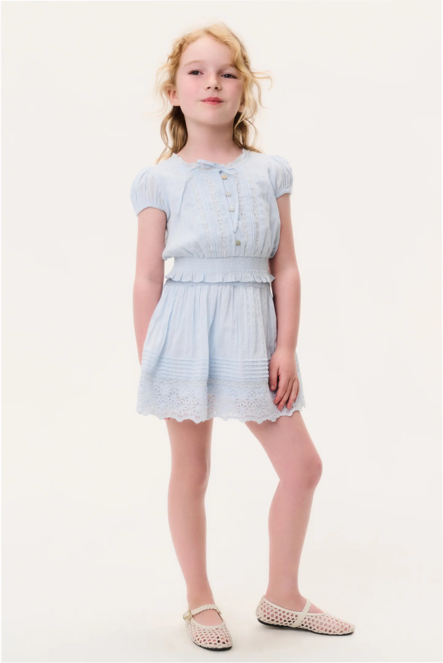 Kleines Mädchen Mini-Sani-Rock