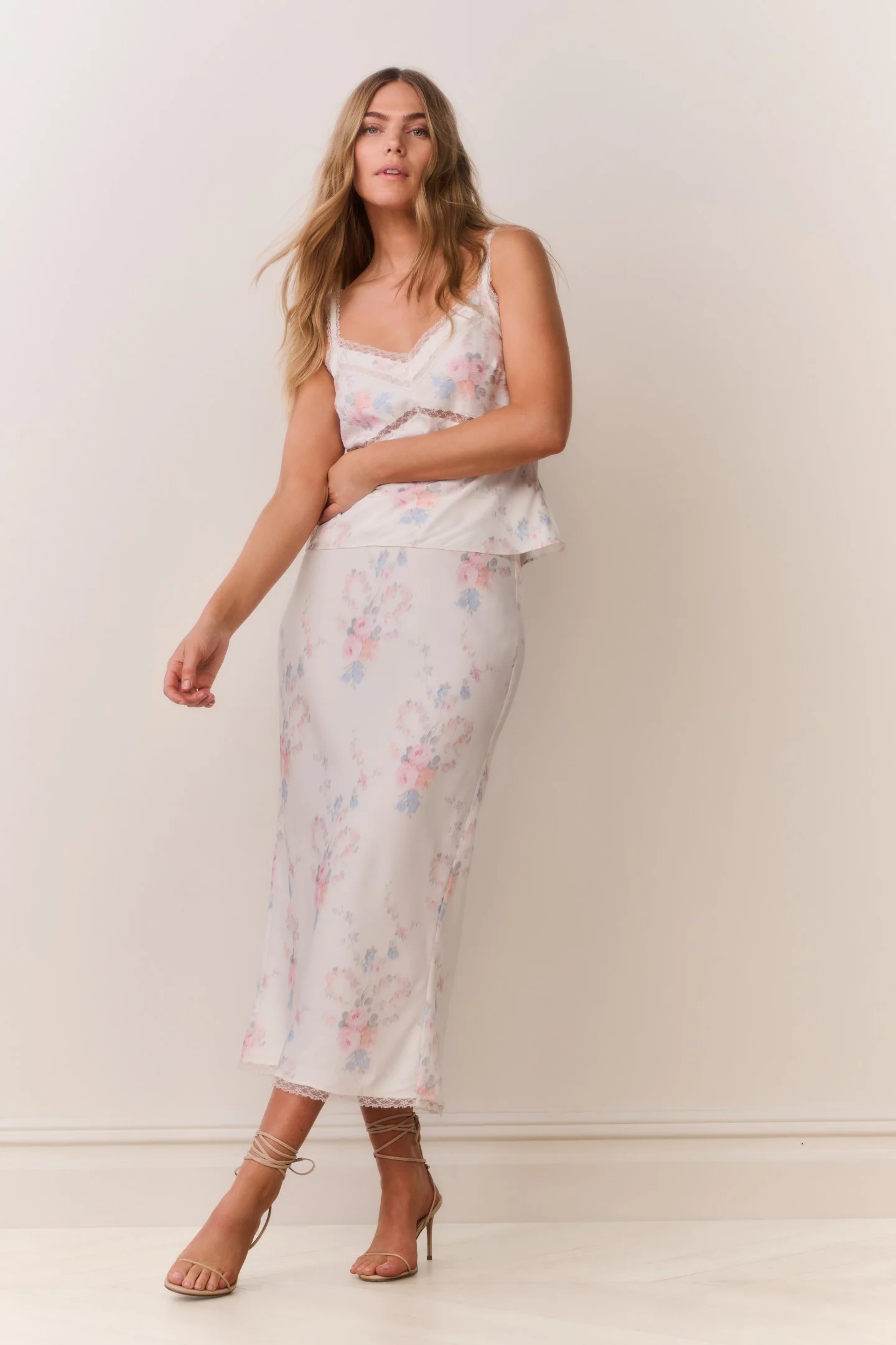Kalo Blumen-Bow-Print-Slip-Rock