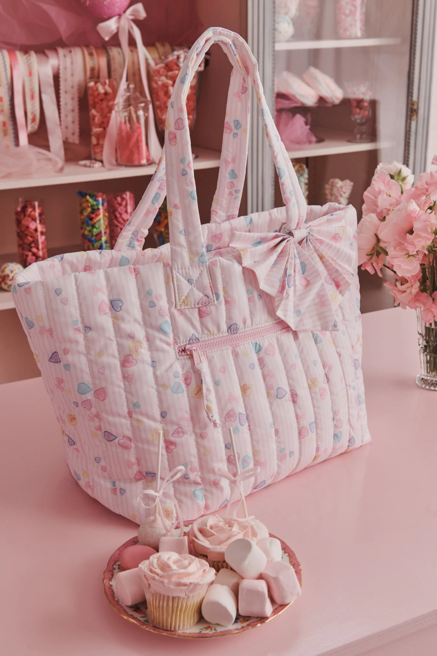 LoveShackFancy x Roller Rabbit Herz-Streifen-Bow-Tasche