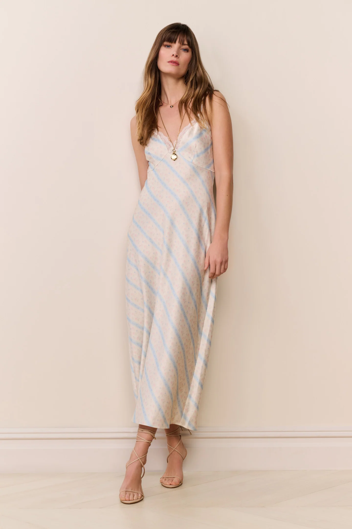 Manuela Blumenstreifen-Maxikleid