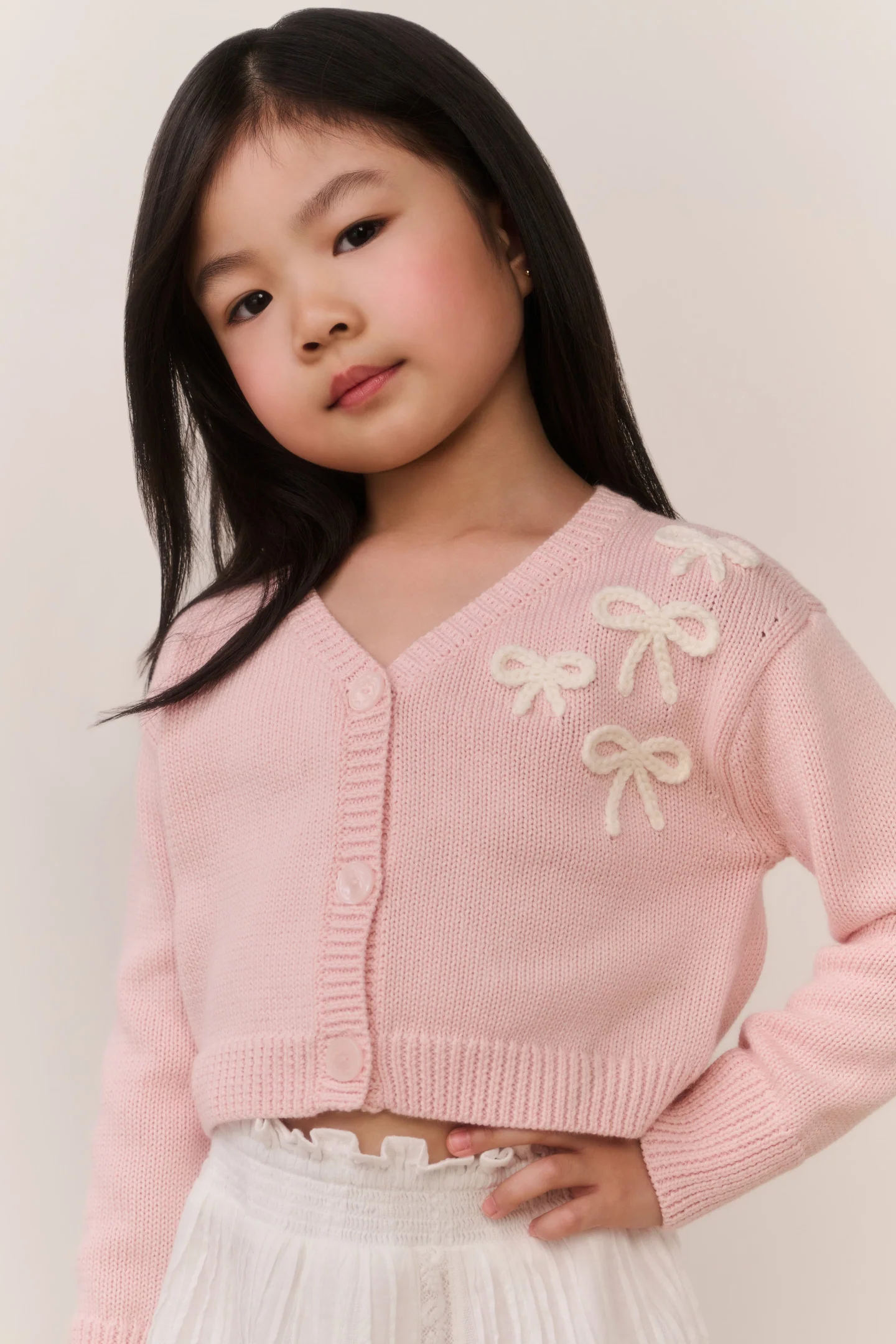 Kleines Mädchen Jayne Schleife Bestickter Cardigan