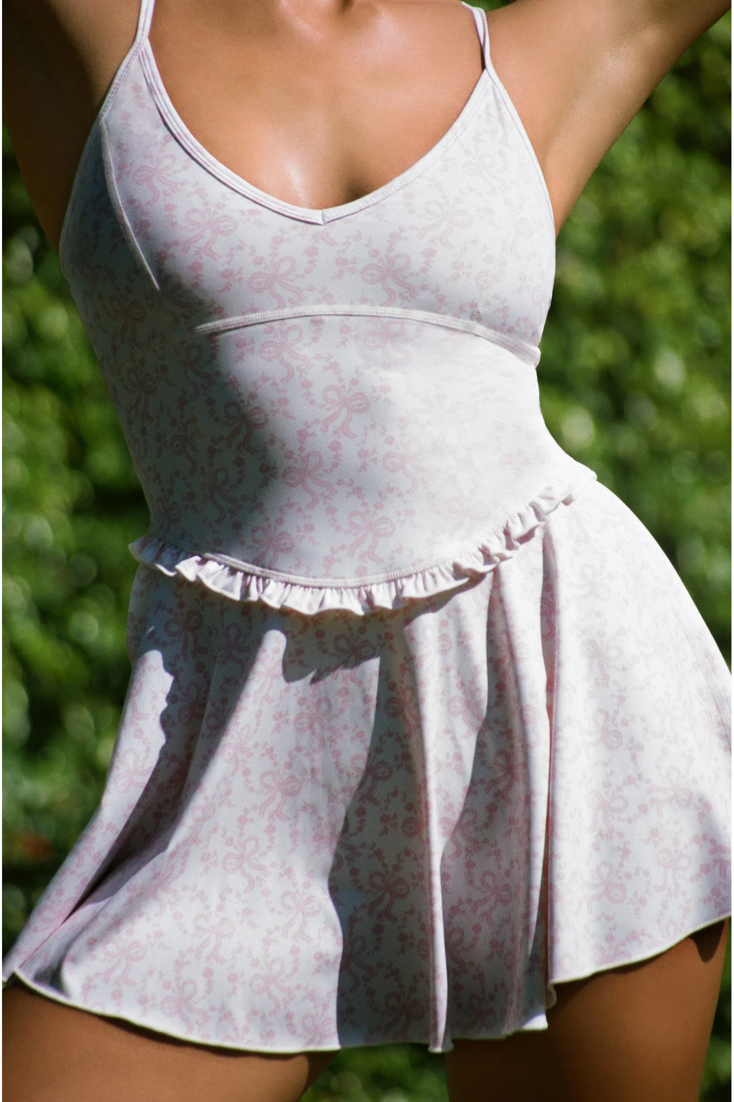 Ergo-Bow-Print-Aktivkleid