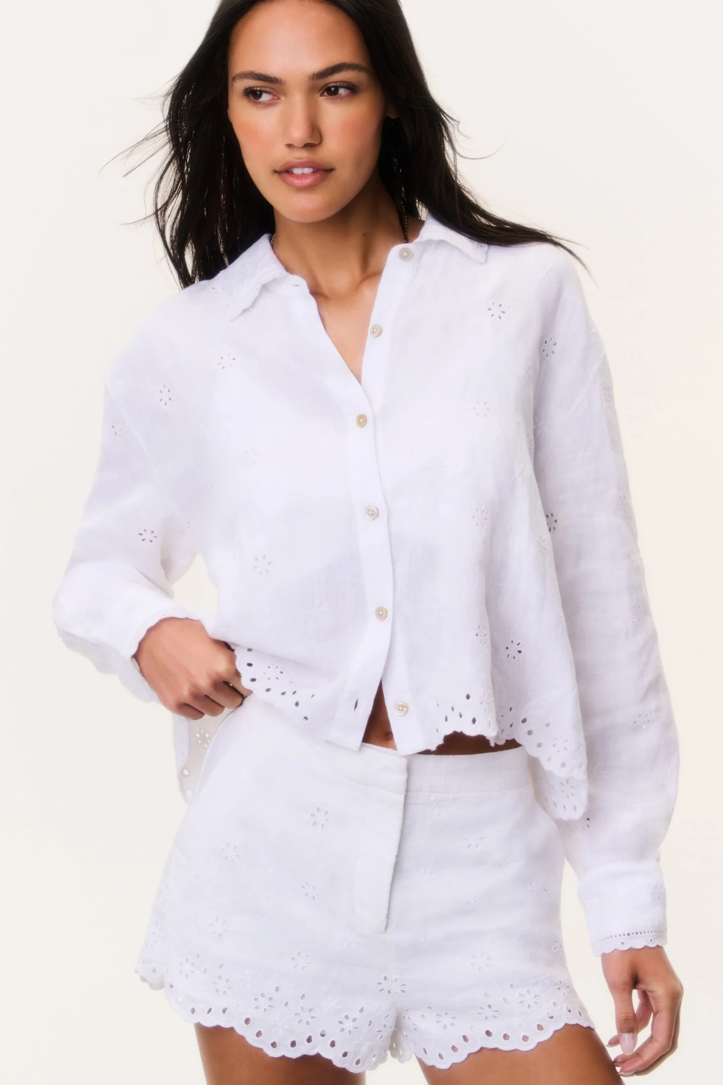 Jodine Eyelet Leinen-Shorts